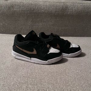 Toddler Boys Nike Air Jordan Legacy 312 Low Off-Court